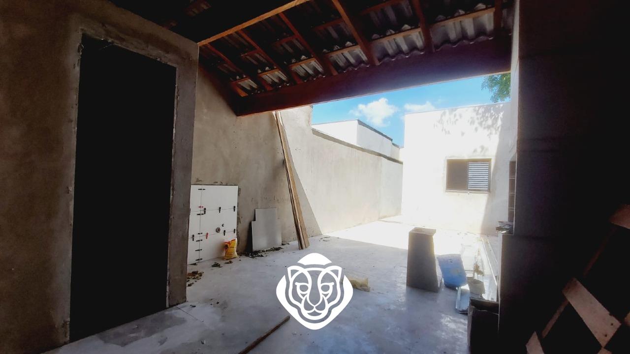 Quintal com churrasqueira