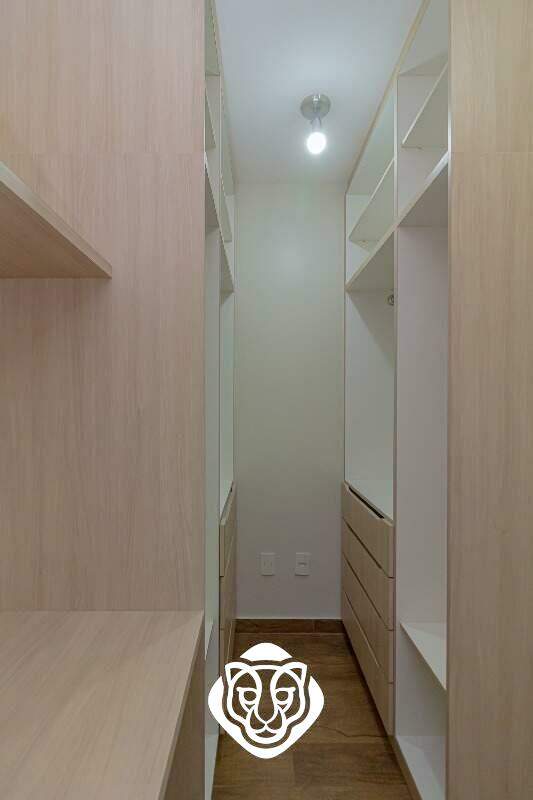 Closet - Dormitório II