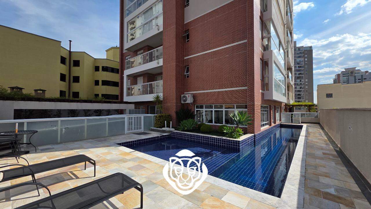 Piscina / Área comum 