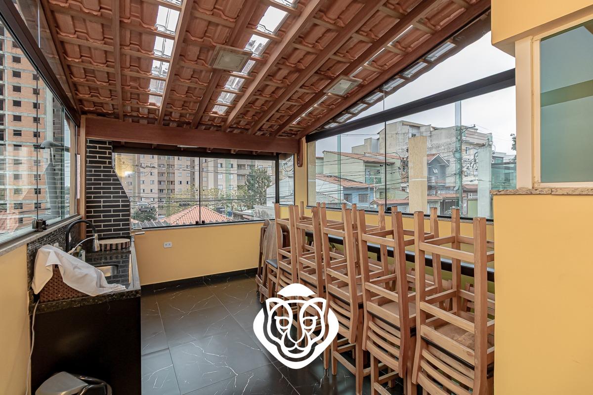 Quintal / Área de churrasqueira