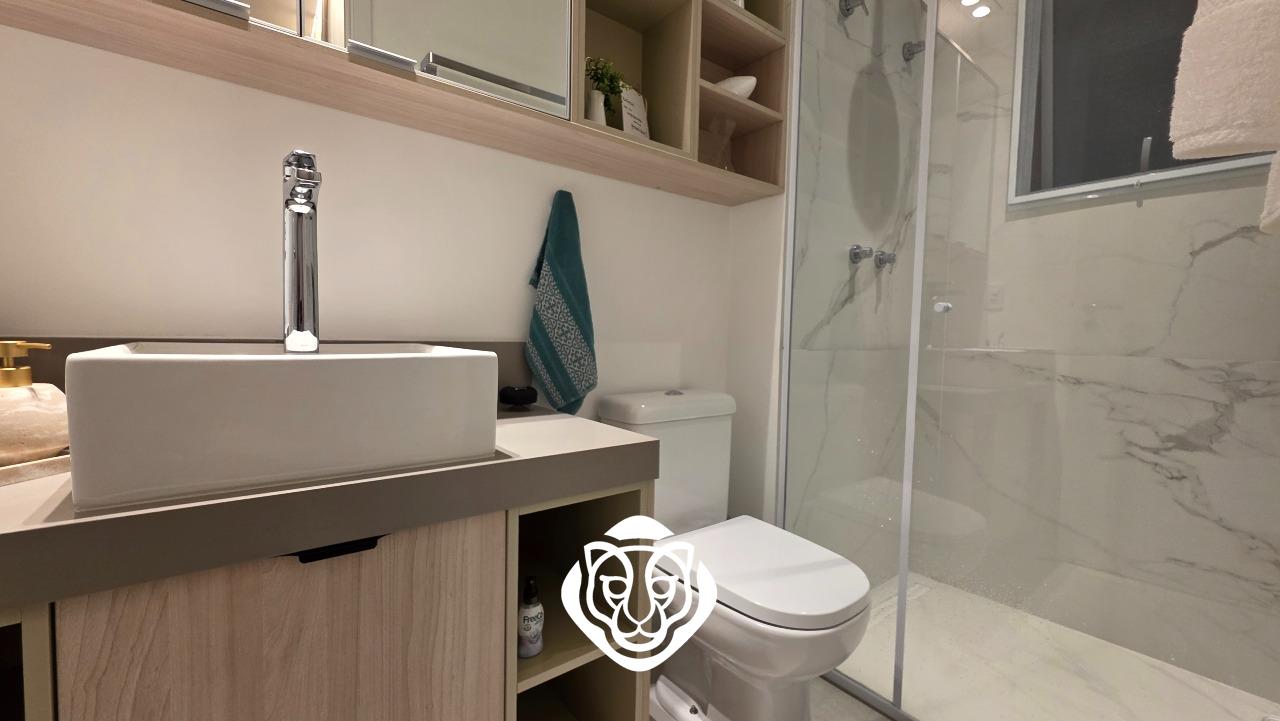 Banheiro / Suíte II