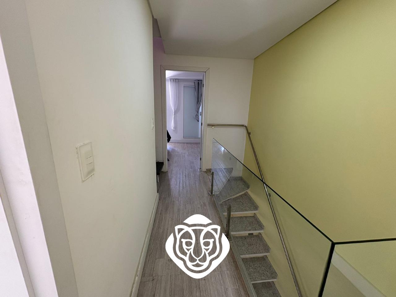 Corredor de aceso aos dormitórios