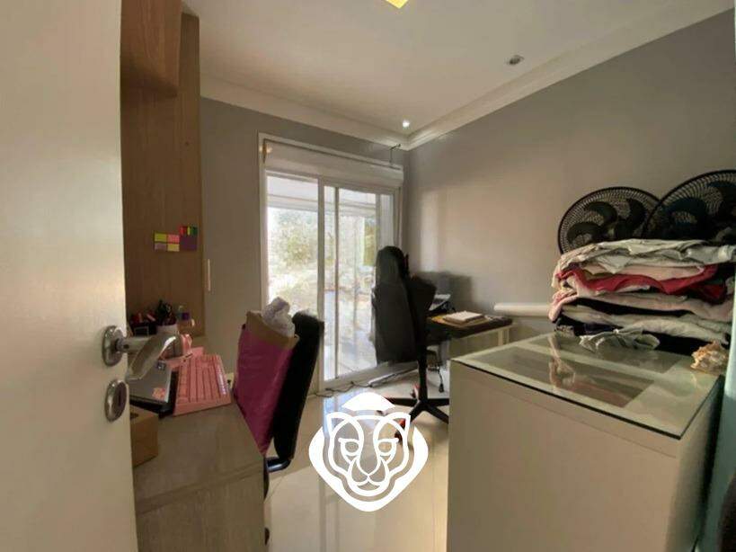 Dormitório Suíte IV