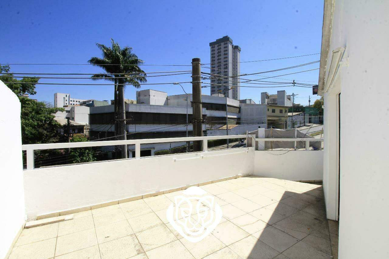 Salão varanda vista livre 
