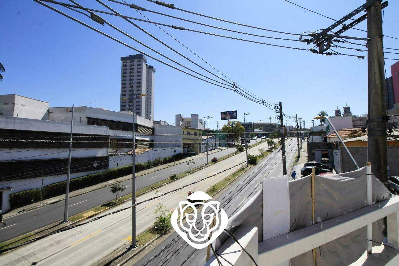 Salão varanda vista livre 