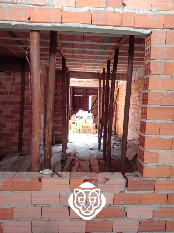 Construção