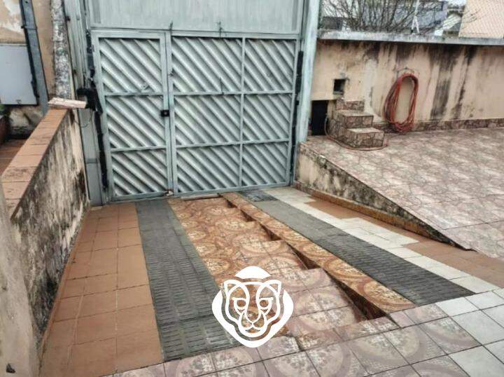 Entrada garagem