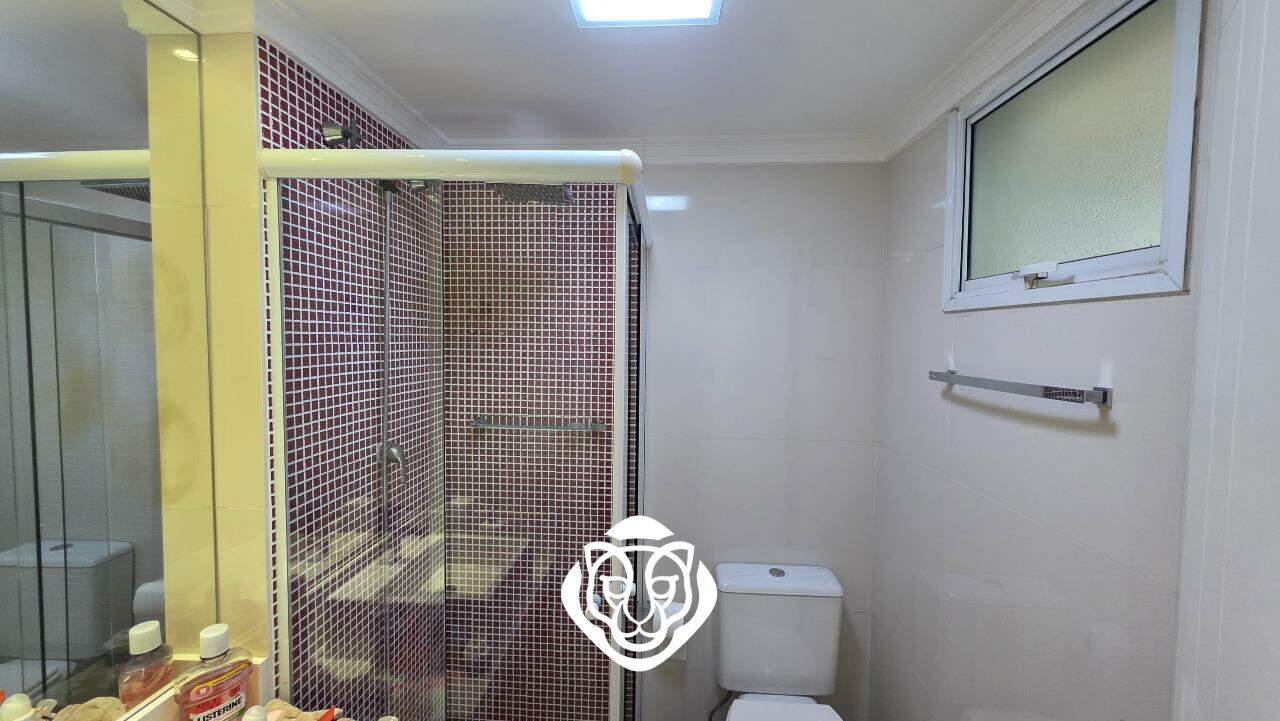 Banheiro / Suíte II