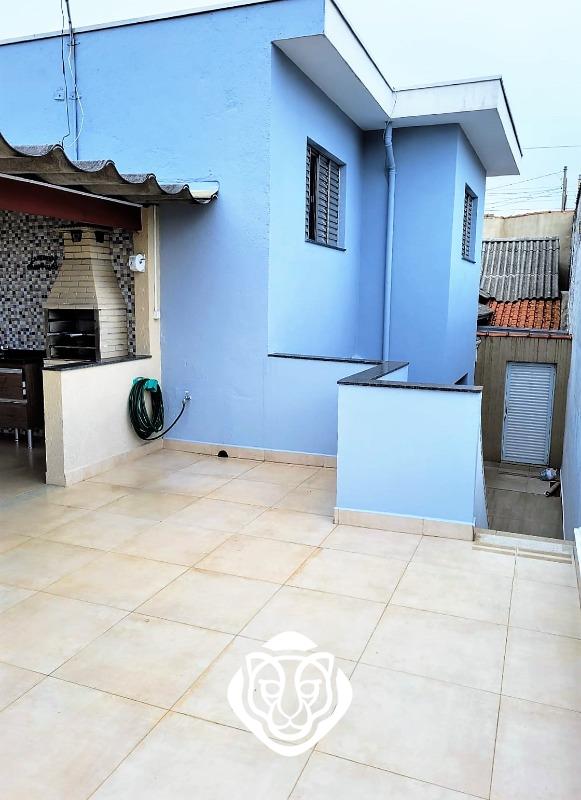 Varanda com churrasqueira 