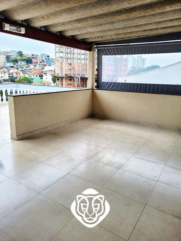 Varanda com churrasqueira