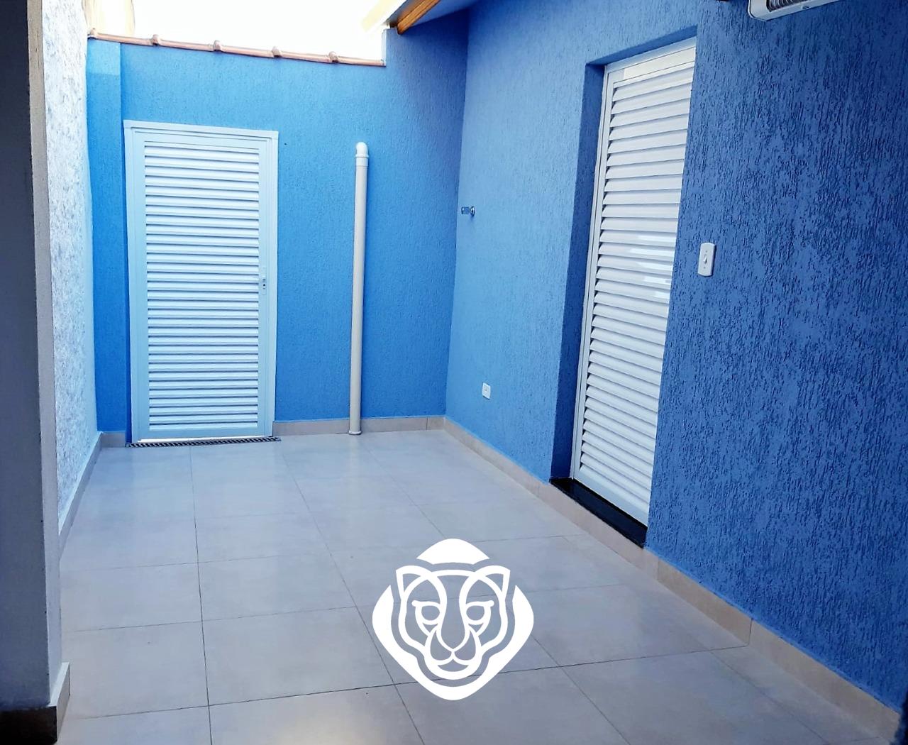 Casa II entrada lateral 