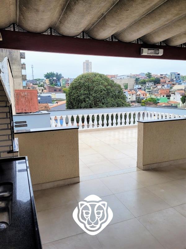 Varanda com churrasqueira 