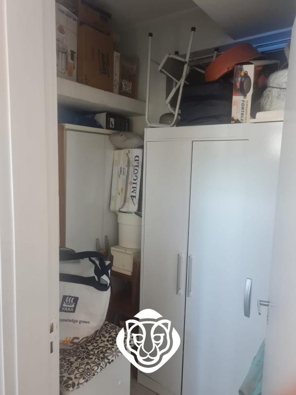 Dependência de empregada 