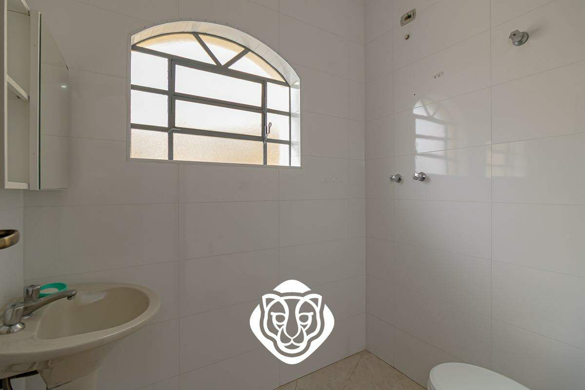 Banheiro de serviço