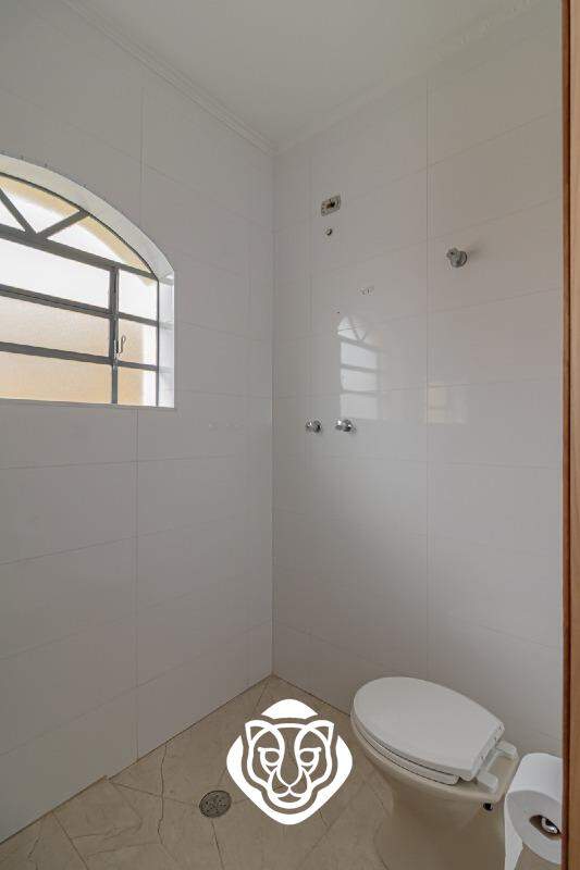 Banheiro de serviço