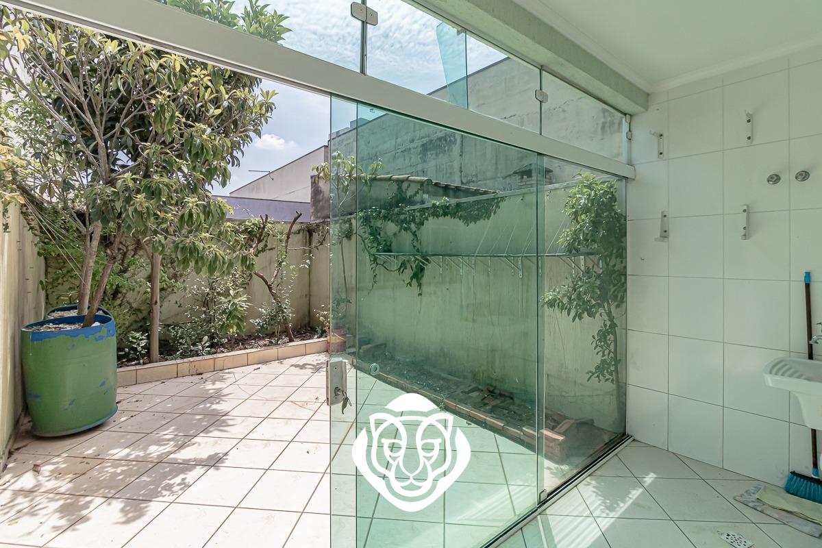 Área de serviço / Quintal