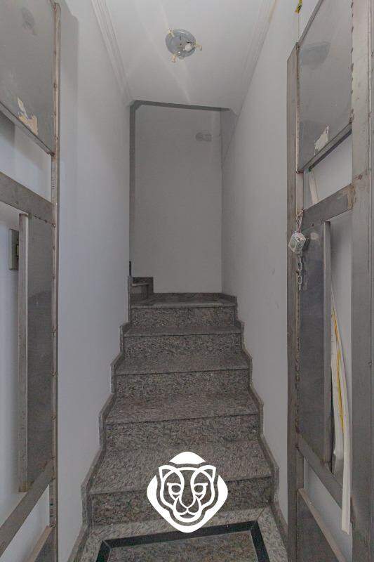 Escada de acesso