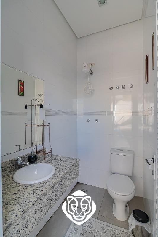 Banheiro de serviço