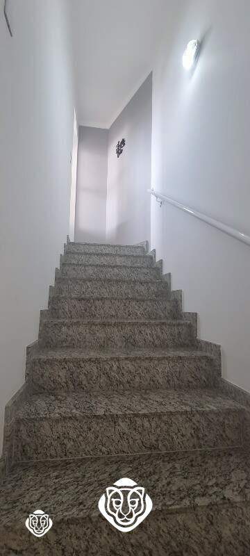 Escada de Acesso