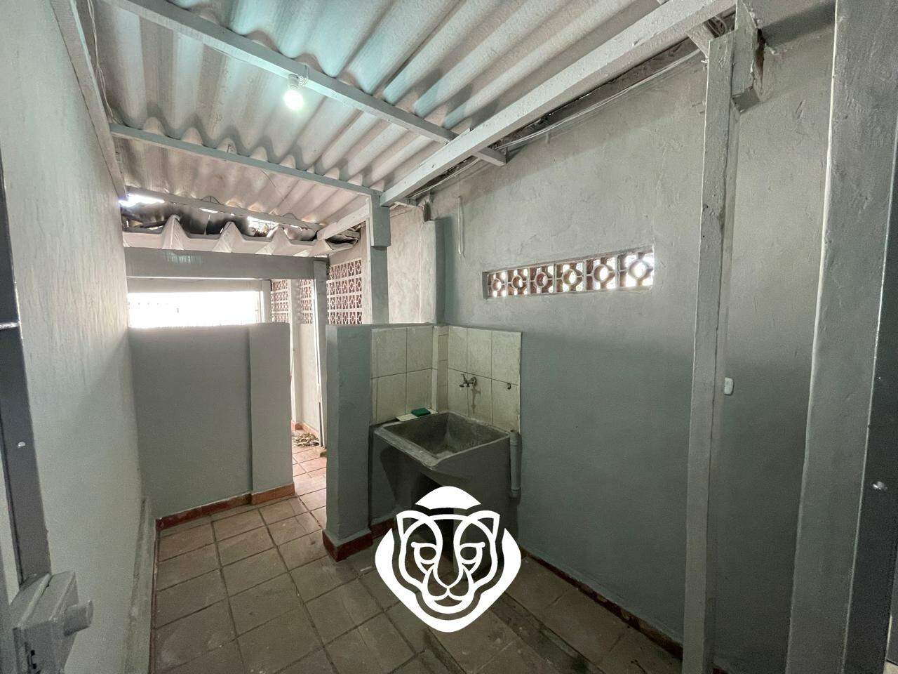 Área de Serviços