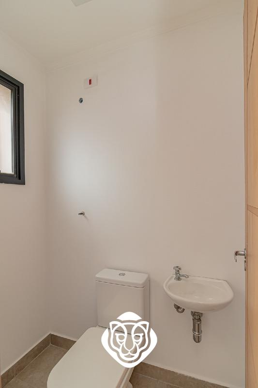 Banheiro de serviço