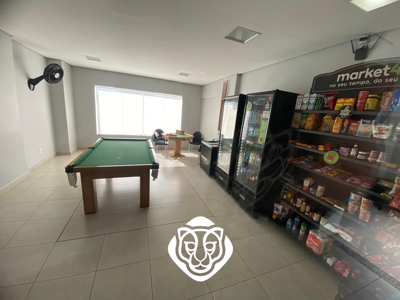 Salão de jogos e mini mercado