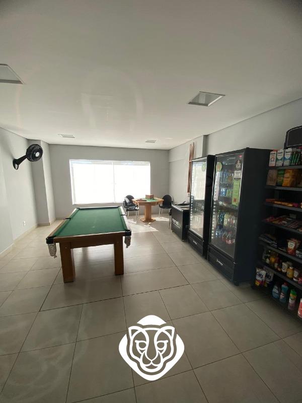 Salão de jogos e mini mercado 