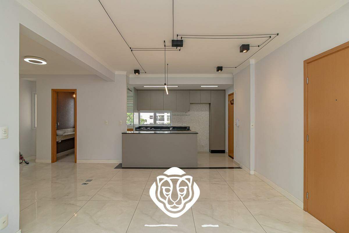 Sala dois ambientes / Cozinha
