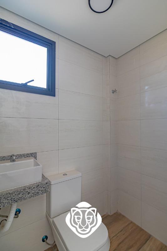 Cobertura / Banheiro