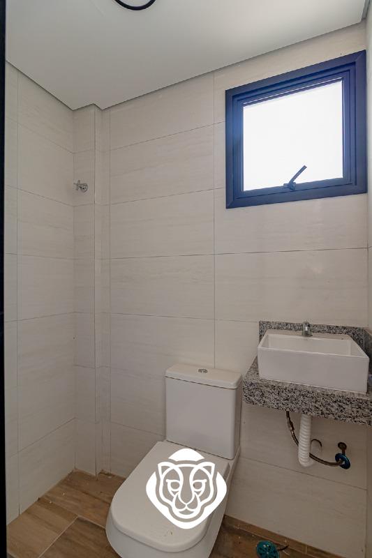 Cobertura / Banheiro