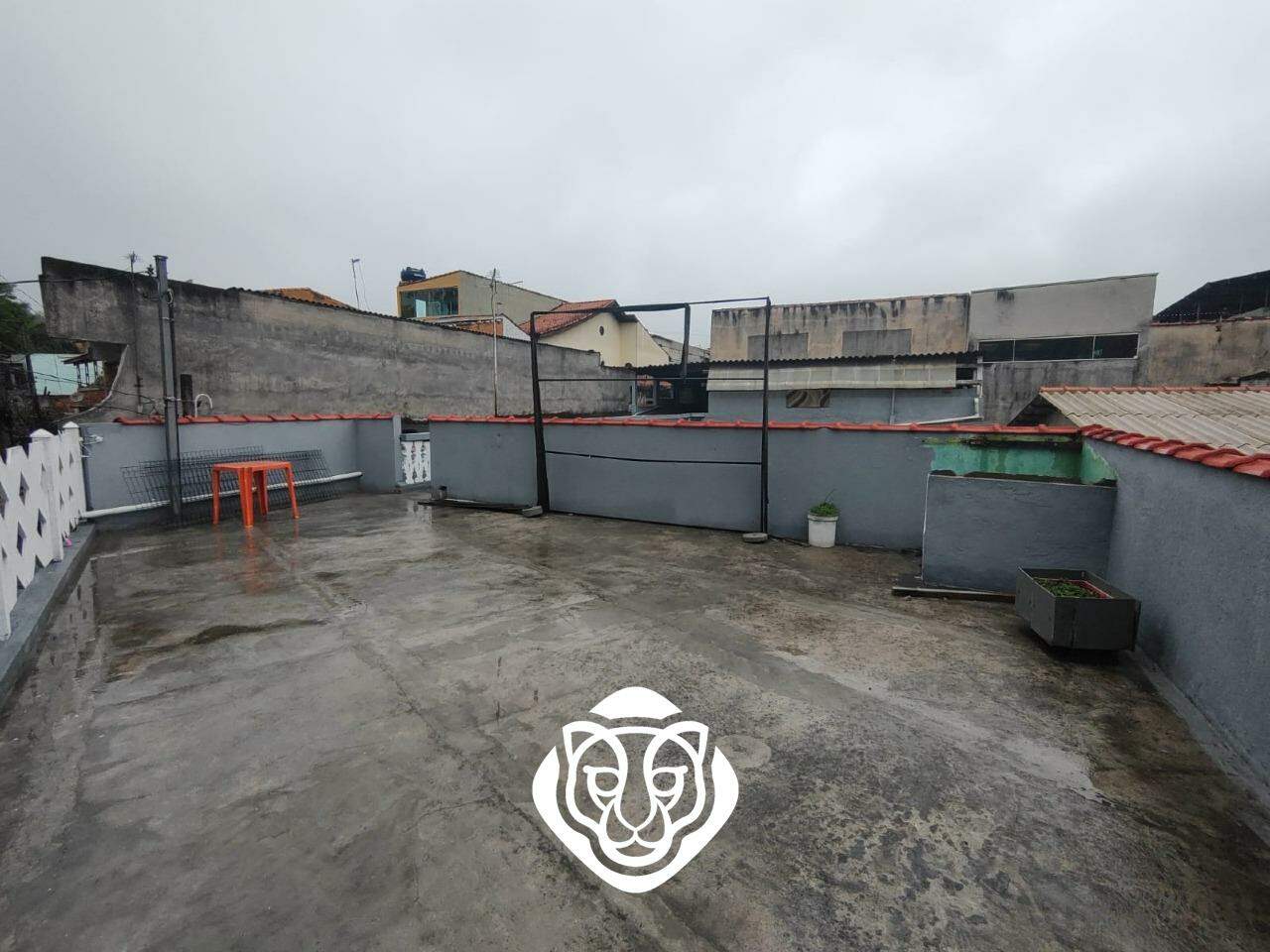 àrea superior descoberta