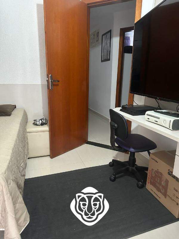 Dormitorio II
