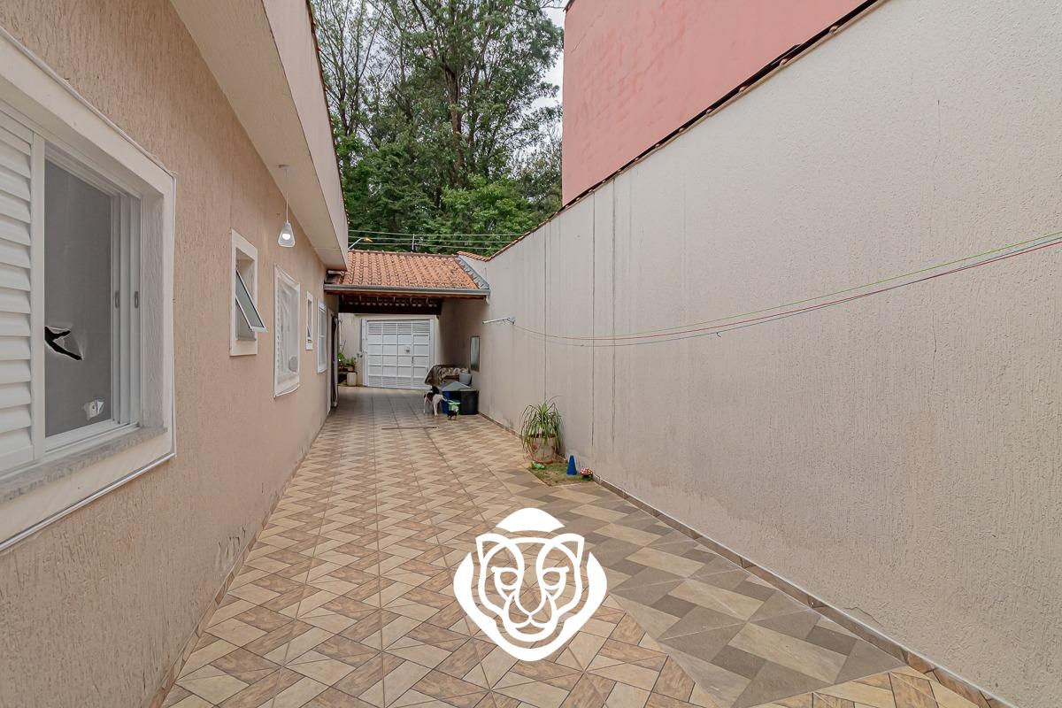 Corredor externo / Garagem