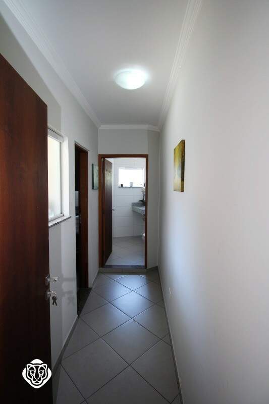 Sala comercial corredor interno