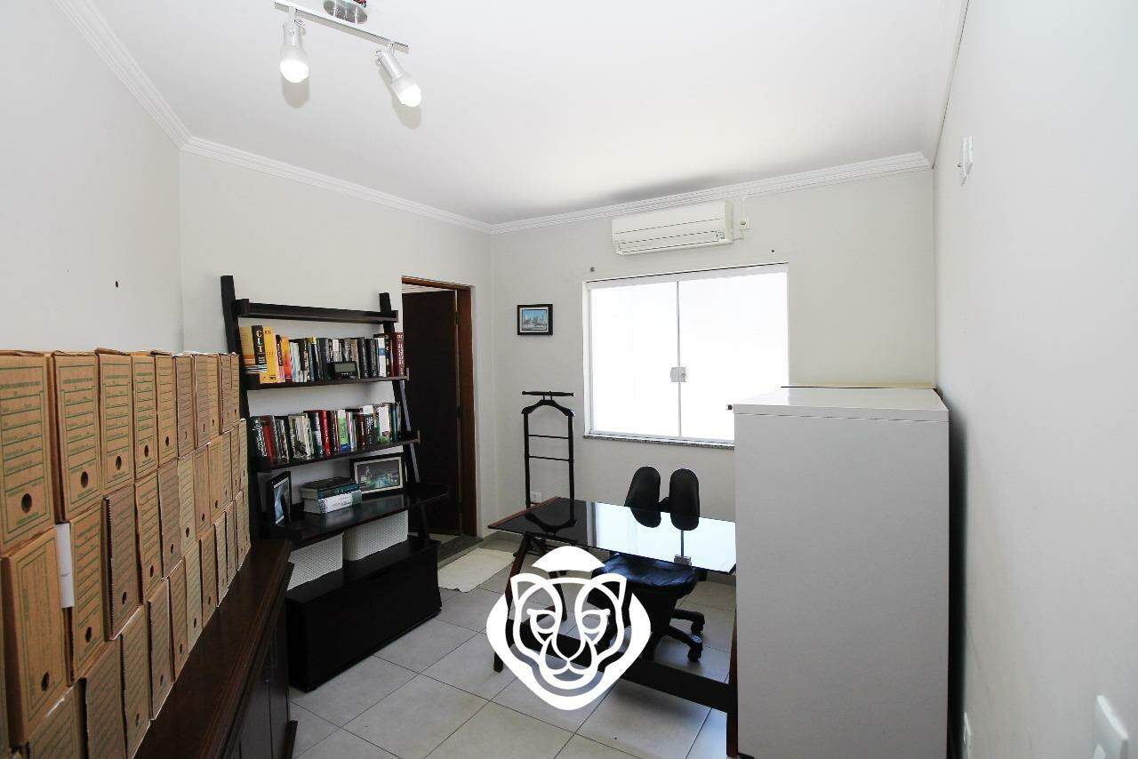 Sala comercial II