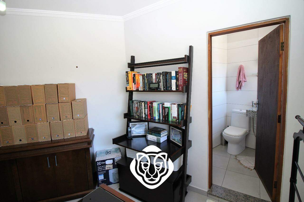 Sala comercial II