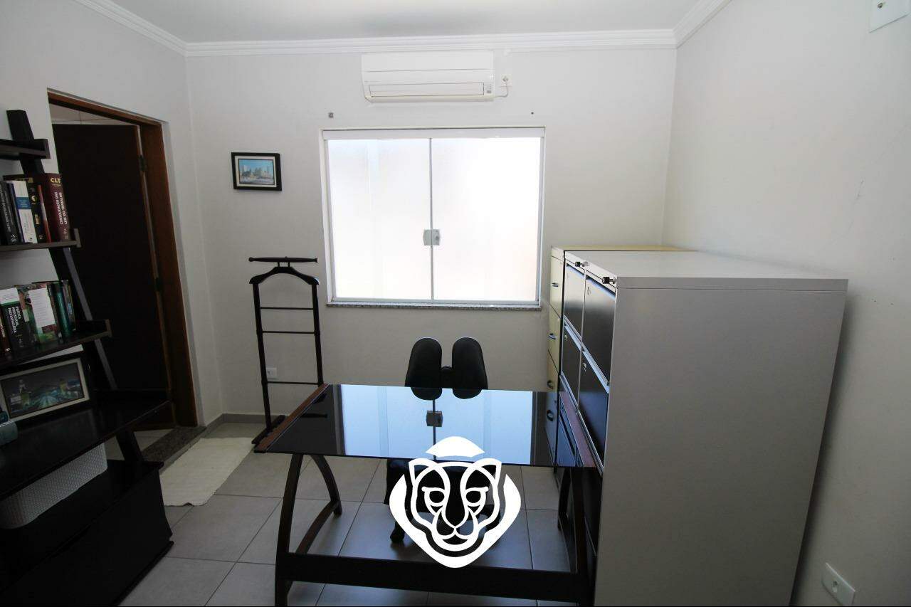 Sala comercial II