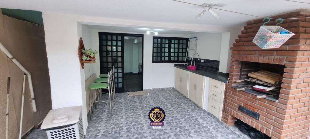 área de churrasqueira