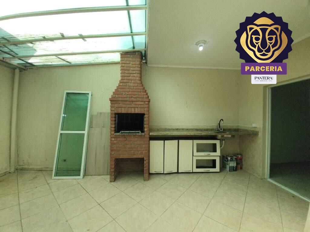 Churrasqueira/Quintal e Área de serviço