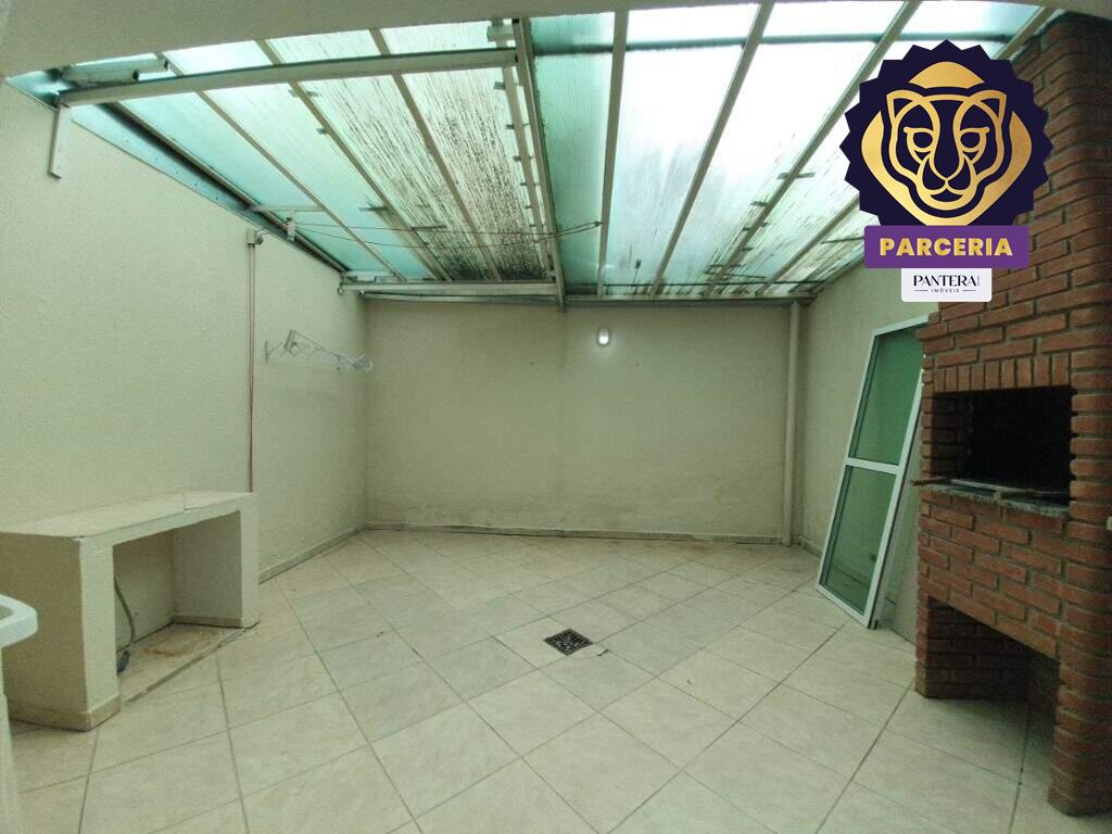 Churrasqueira/Quintal e Área de serviço