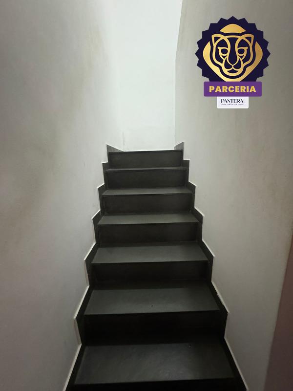 Escada Acesso quartos