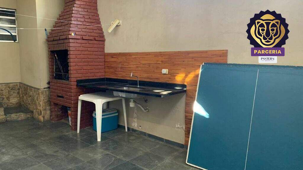 área de churrasqueira