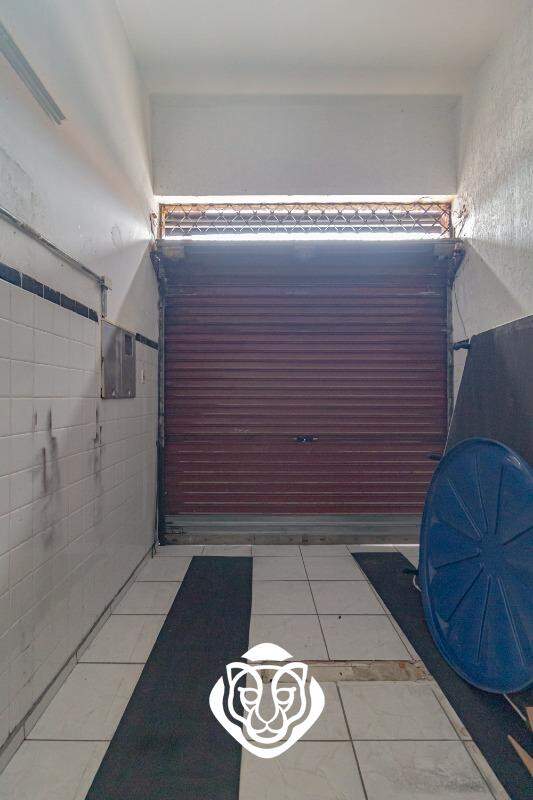 Salão / Garagem