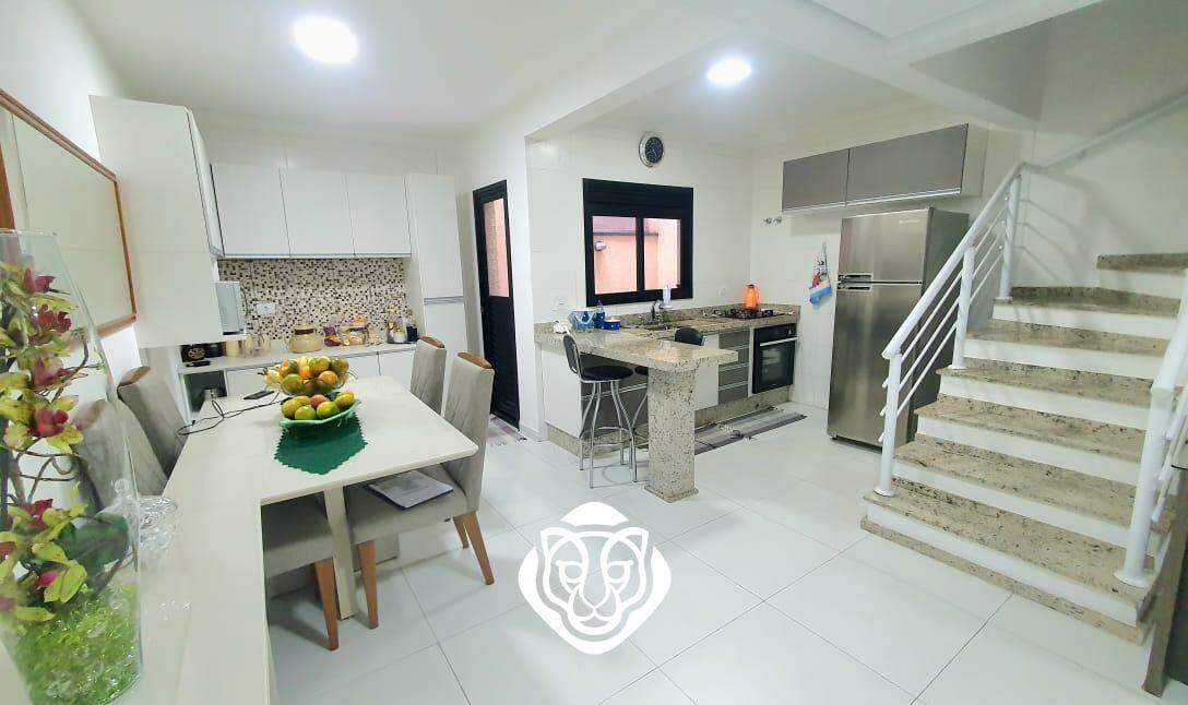 Sala e cozinha