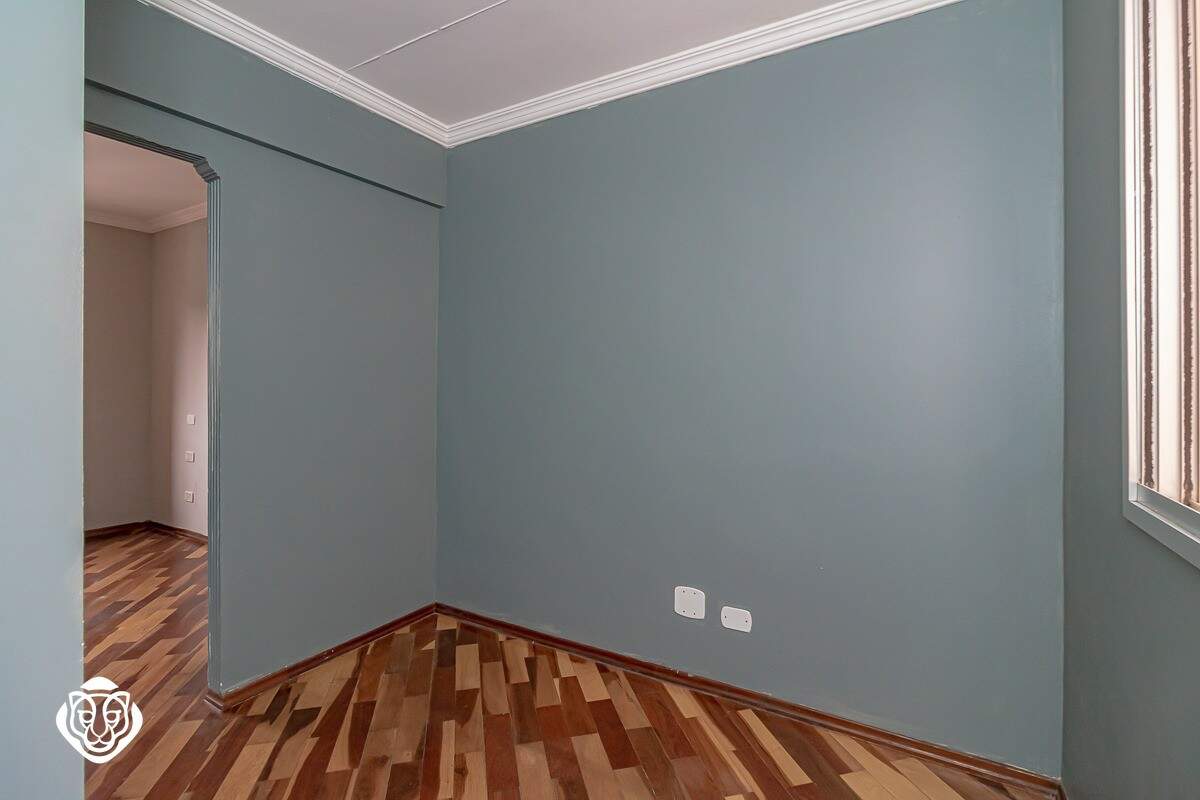 Dormitório III / Closet