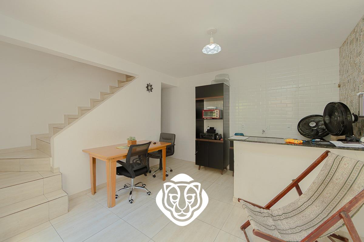 Sala e cozinha fundos 