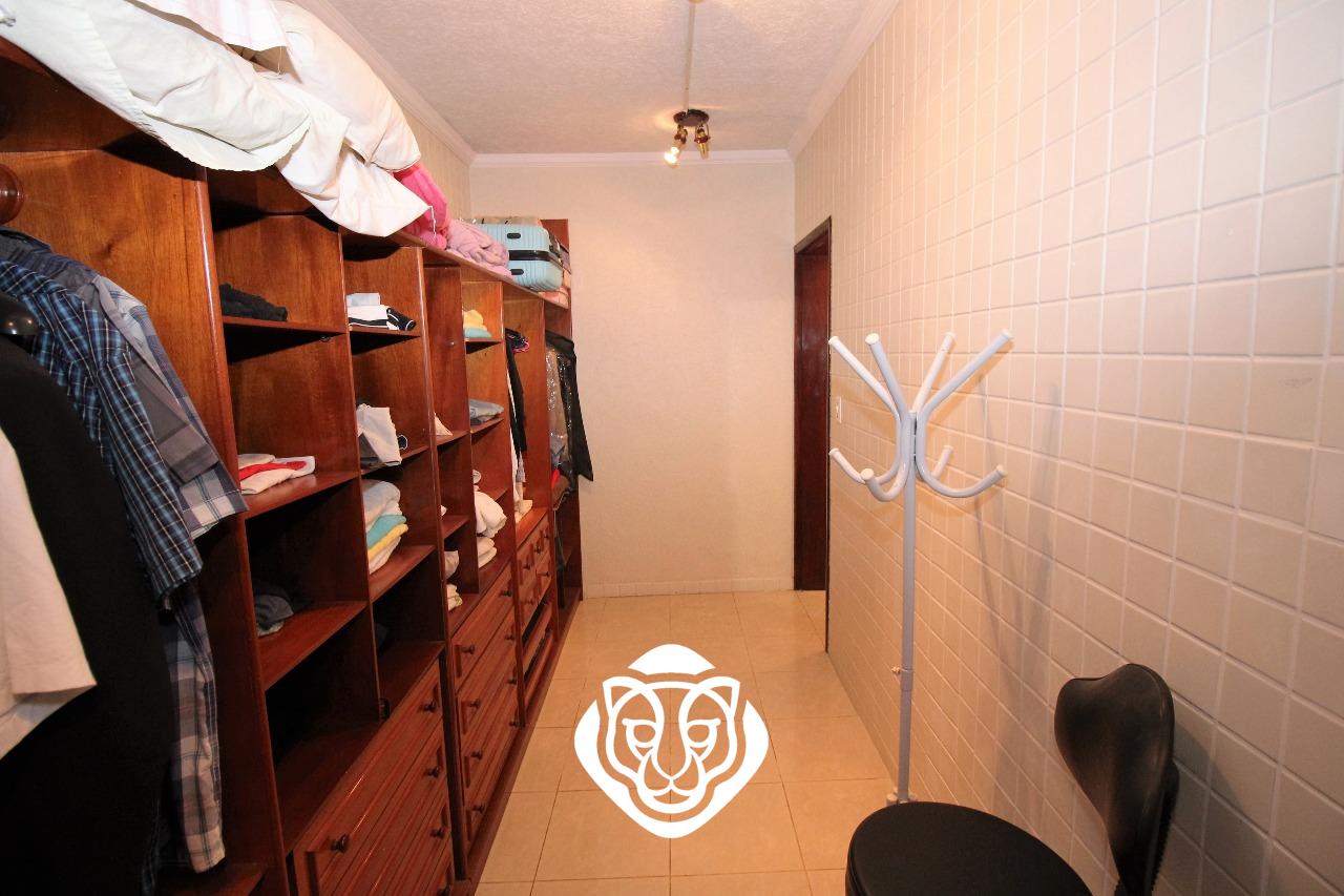 Suíte máster closet casa I