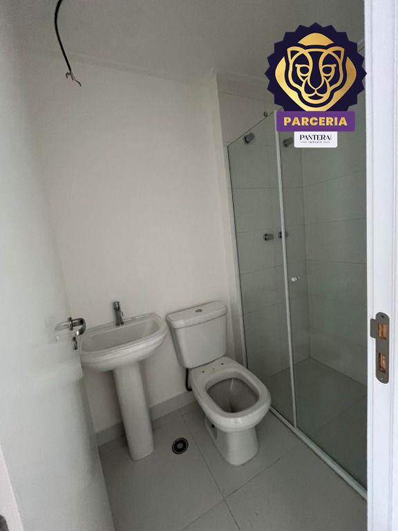 Banheiro - Área de Serviço