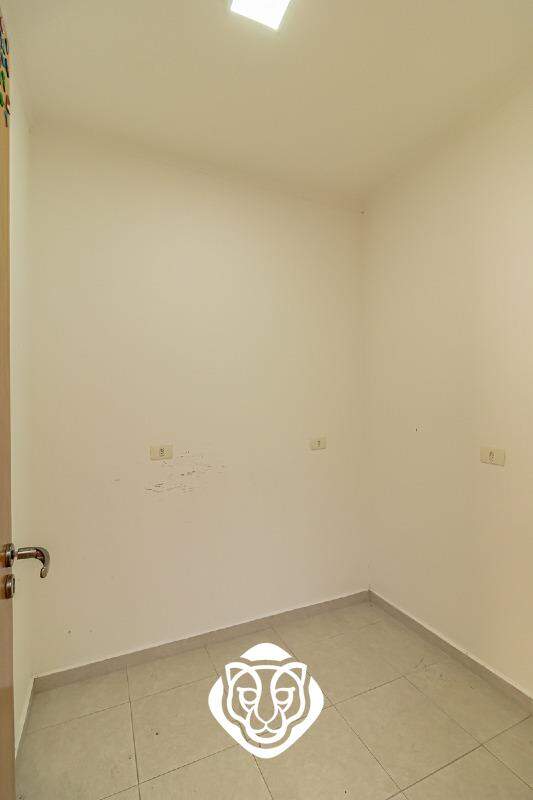 Depósito / Garagem