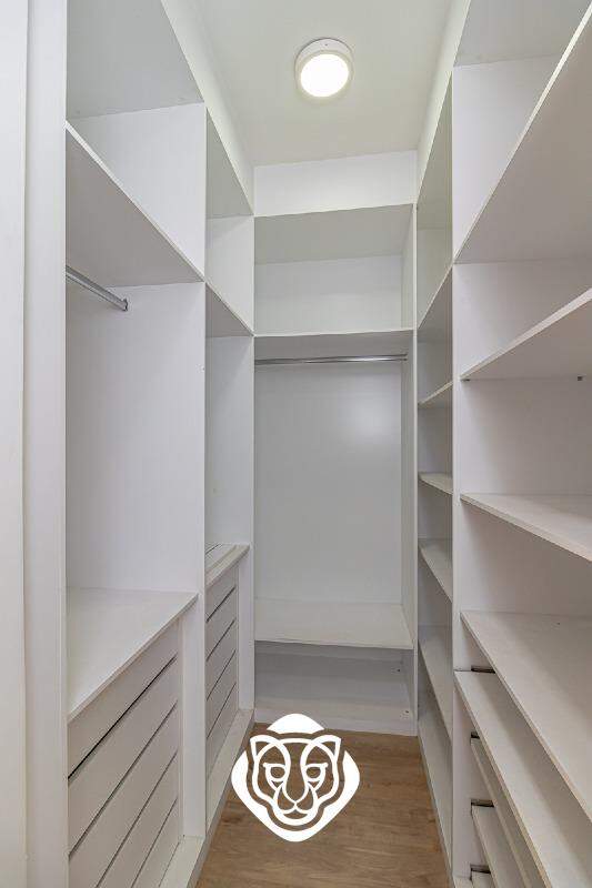 Closet / Suíte III